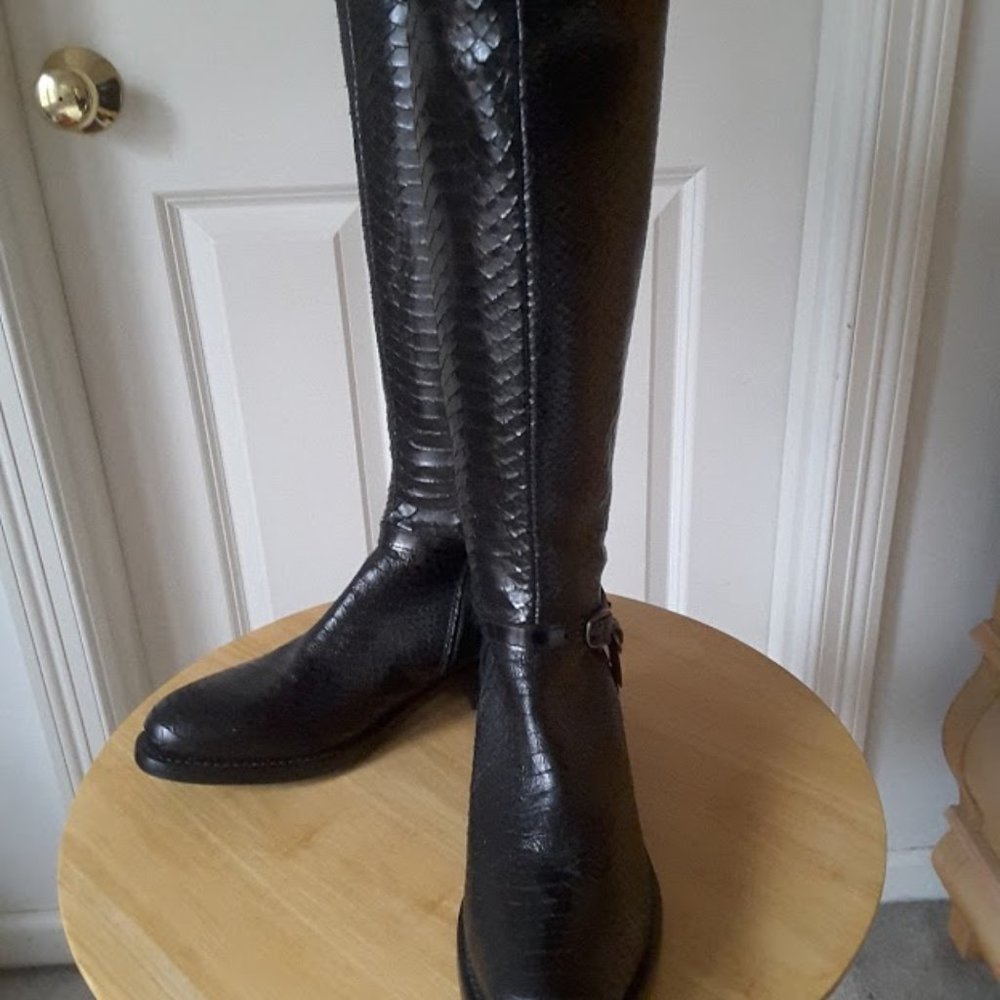 Attilio Gousti Leombruni/AGL Tall Snake Boot NWOB